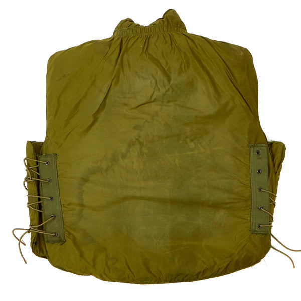 Original U.S. Vietnam War Era M69 Flak Vest Body Armor in Size