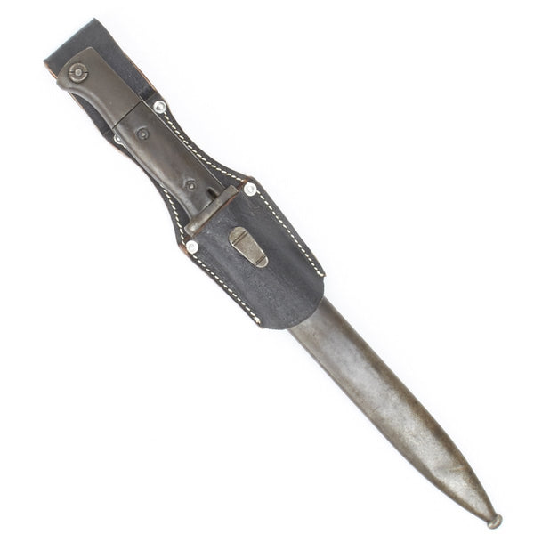 K98 RIFLE BAYONET FROG, MOUNTED (W/LOOP)