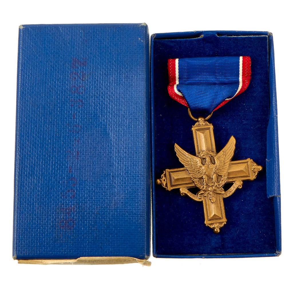 Original U.S. WWII Distinguished Service Cross With Box Original Items