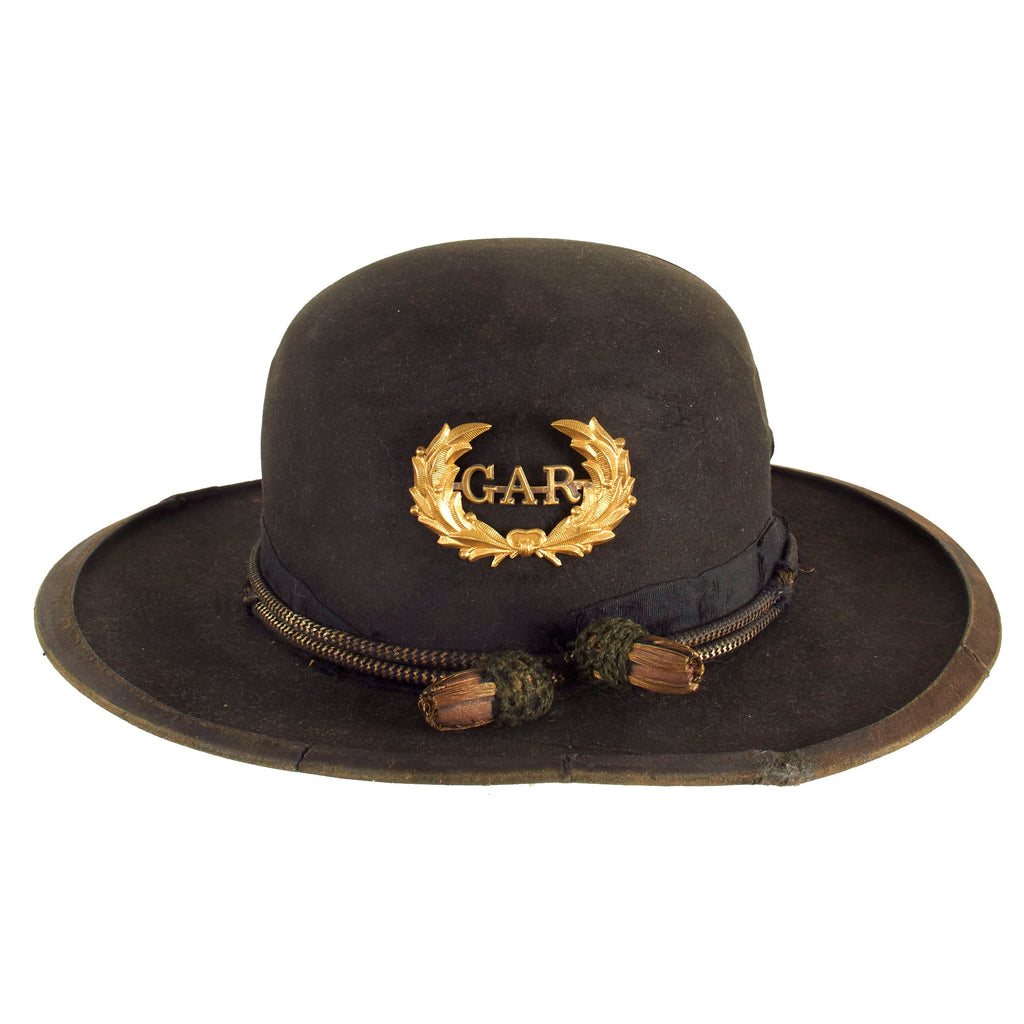 Original U.S. Civil War Post War Grand Army of the Republic (GAR) Open Crown Felt Cap With Badge and Cord Original Items