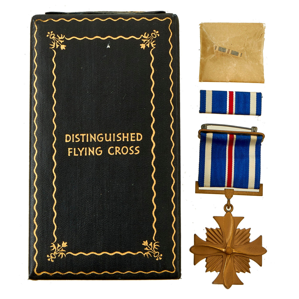 Original U.S. WWII US Navy and Marine Corps Issue Complete Distinguished Flying Cross Unissued Set With Shipping Box Original Items