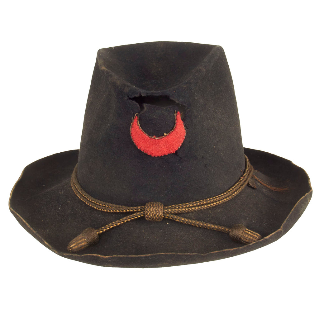 Original Civil War Union Officer’s Slouch Hat with 11th Corps Badge and Officer’s Hat Cord Original Items