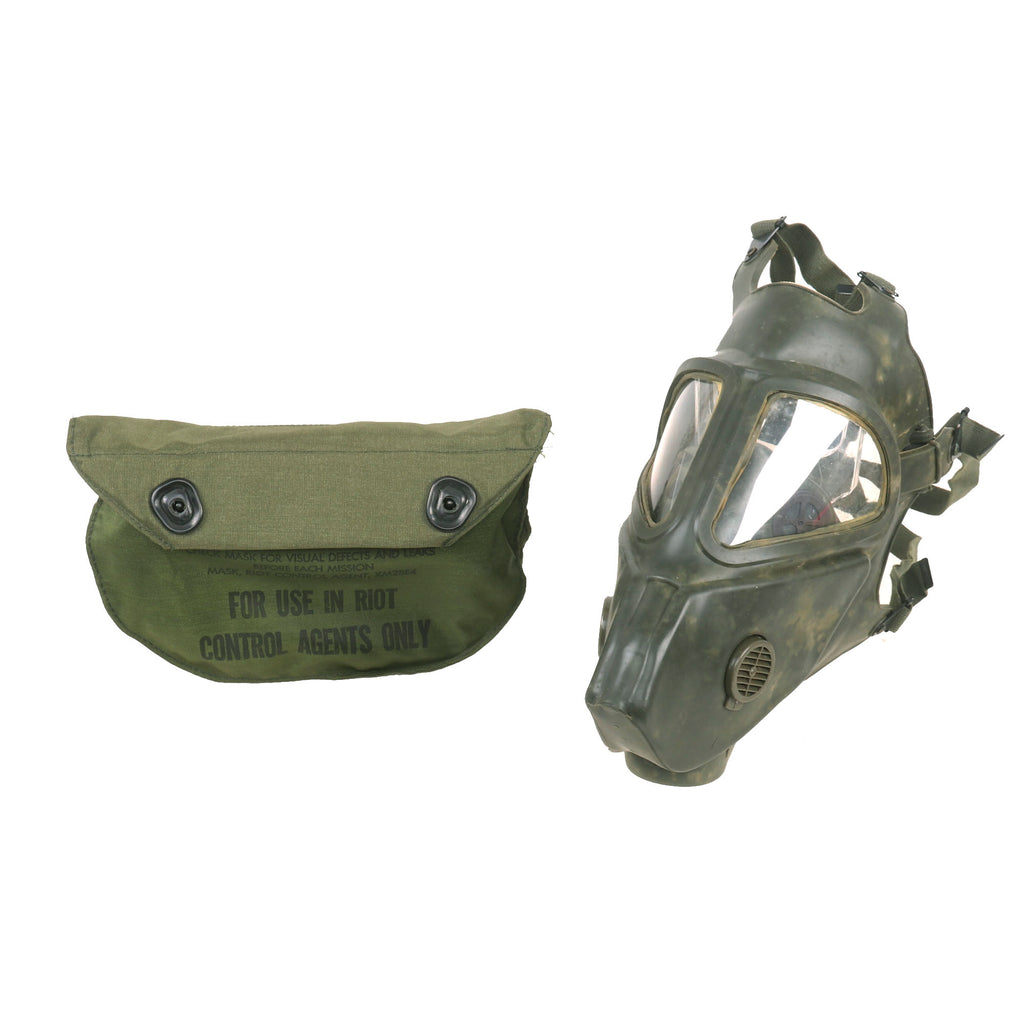 Original U.S. Vietnam War Era XM28E4 Grasshopper Riot Control Agent Gas Mask in Original Pouch - 1969 Dated