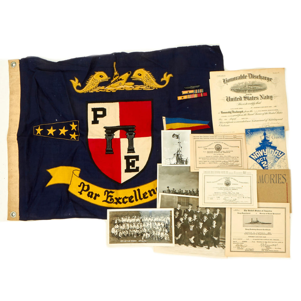 Original U.S. WWII Balao-Class Submarine USS Parche (SS-384) Battle Flag With Documents - 32 ½” x 23 ½” Original Items