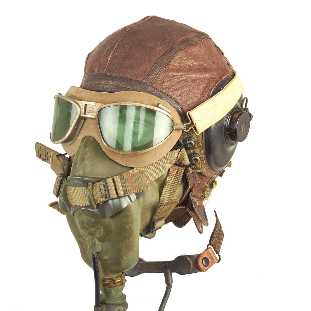 Original U.S. WWII USAAF Aviator Flight Helmet Set - AN6530 Goggles, A-11 Helmet, Throat Mic & Type MS-22001 Oxygen Mask - 4 Items Original Items