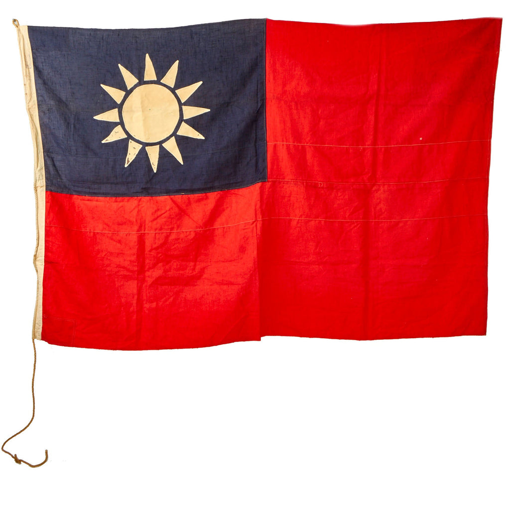 Original Chinese WWII Multi-Piece Constructed National Flag of the Republic of China by Te Tai & Co - 3’ x 5’ Original Items