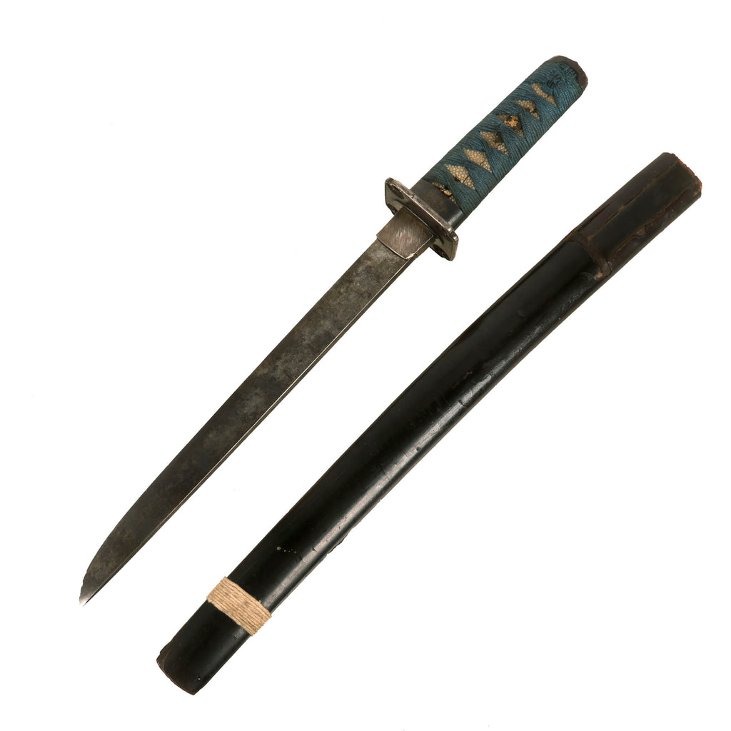 Original Japanese Edo Period Handmade Tanto Short Sword by KANETSUNE with Lacquered Scabbard