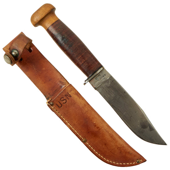 Original U.S. WWII USN Mark 1 Robeson ShurEdge No. 20 Fighting Knife with Wood Pommel and Leather Scabbard Original Items