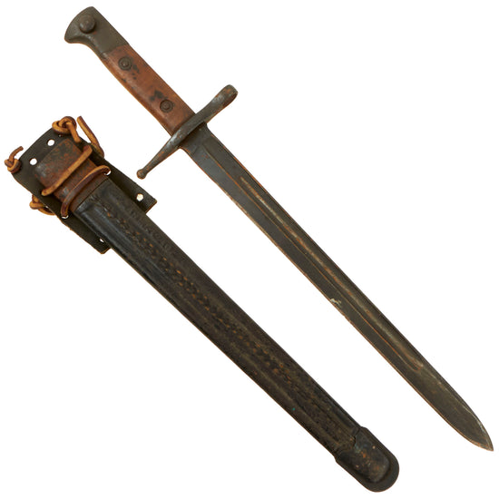 Original WWII Italian M1891 Carcano-Mannlicher Rifle Bayonet by C. GNUTTI with Leather Scabbard