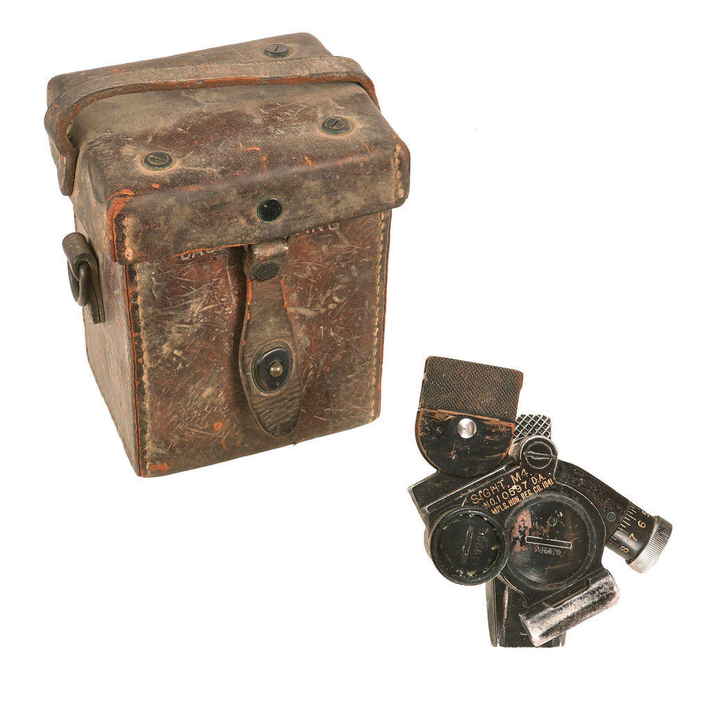 Original U.S. WWII Era M4 Collimator Sight With M14 Leather Carry Case - As Used on 60mm and 81mm Mortar Systems Original Items