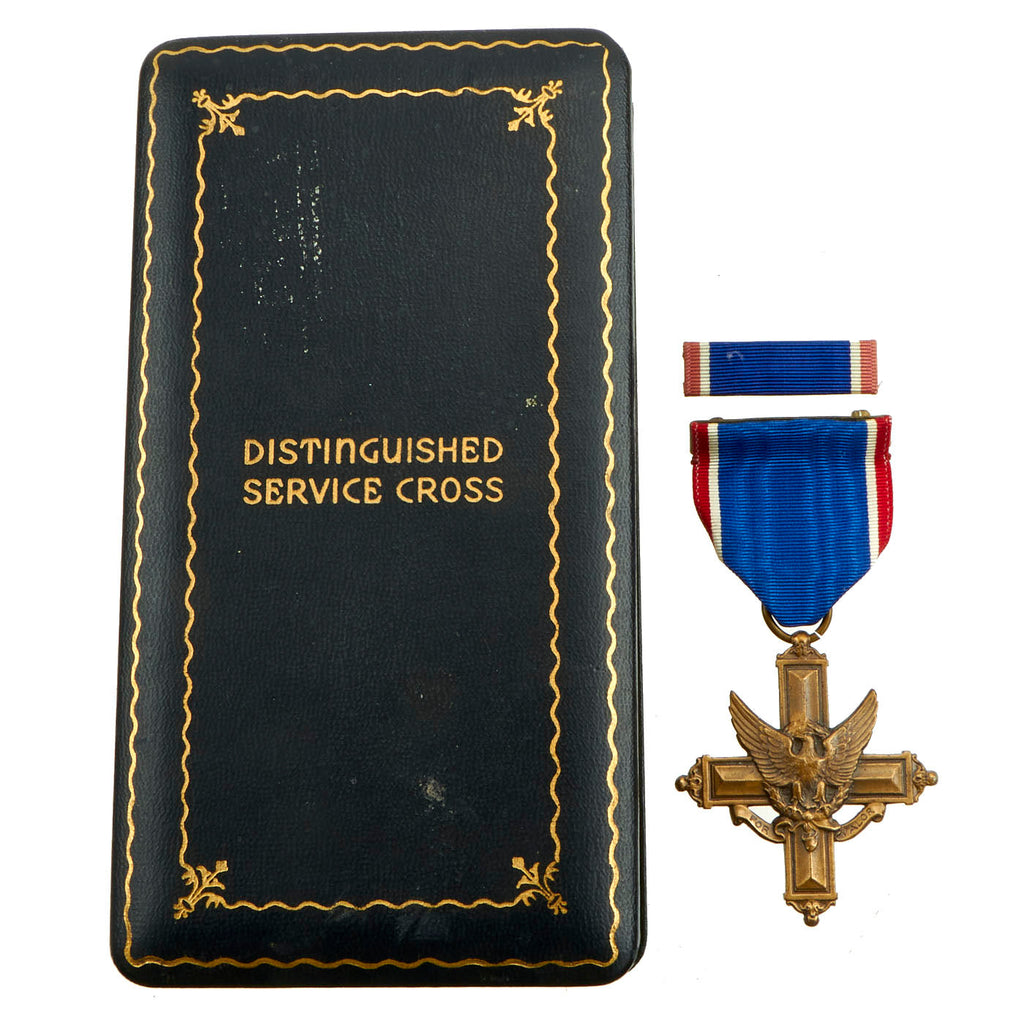 Original U.S. WWII Cased Numbered Distinguished Service Cross Set by U.S. Mint in 1945 - #28286 Original Items