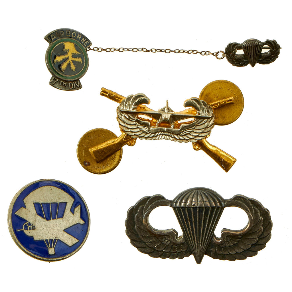 Original U.S. WWII US Army Airborne Glider / Parachutist Wings And Unit Insignia Grouping - 4 Items Original Items