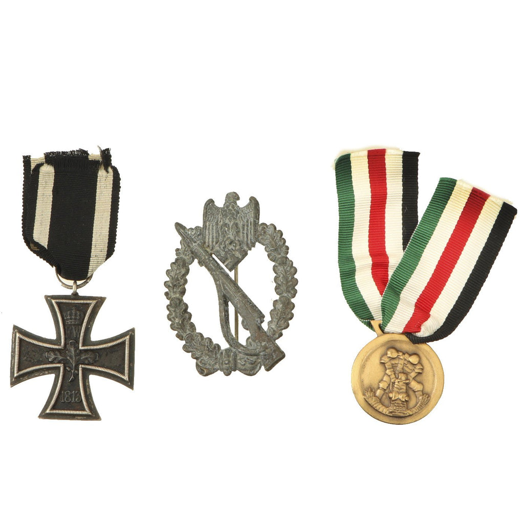 Original German WWI & WWII Medal Grouping - 1914 EK II, Infantry Assault Badge & Italian-German Africa Medal Original Items