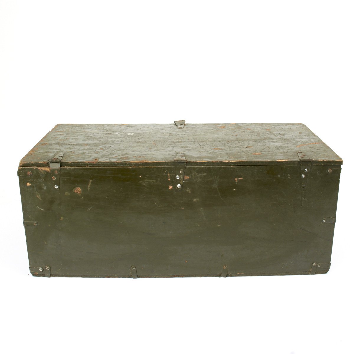 Military Antiques and Museum - - UWG-0371a WWII US GI Foot Locker and  Contents - $299.95