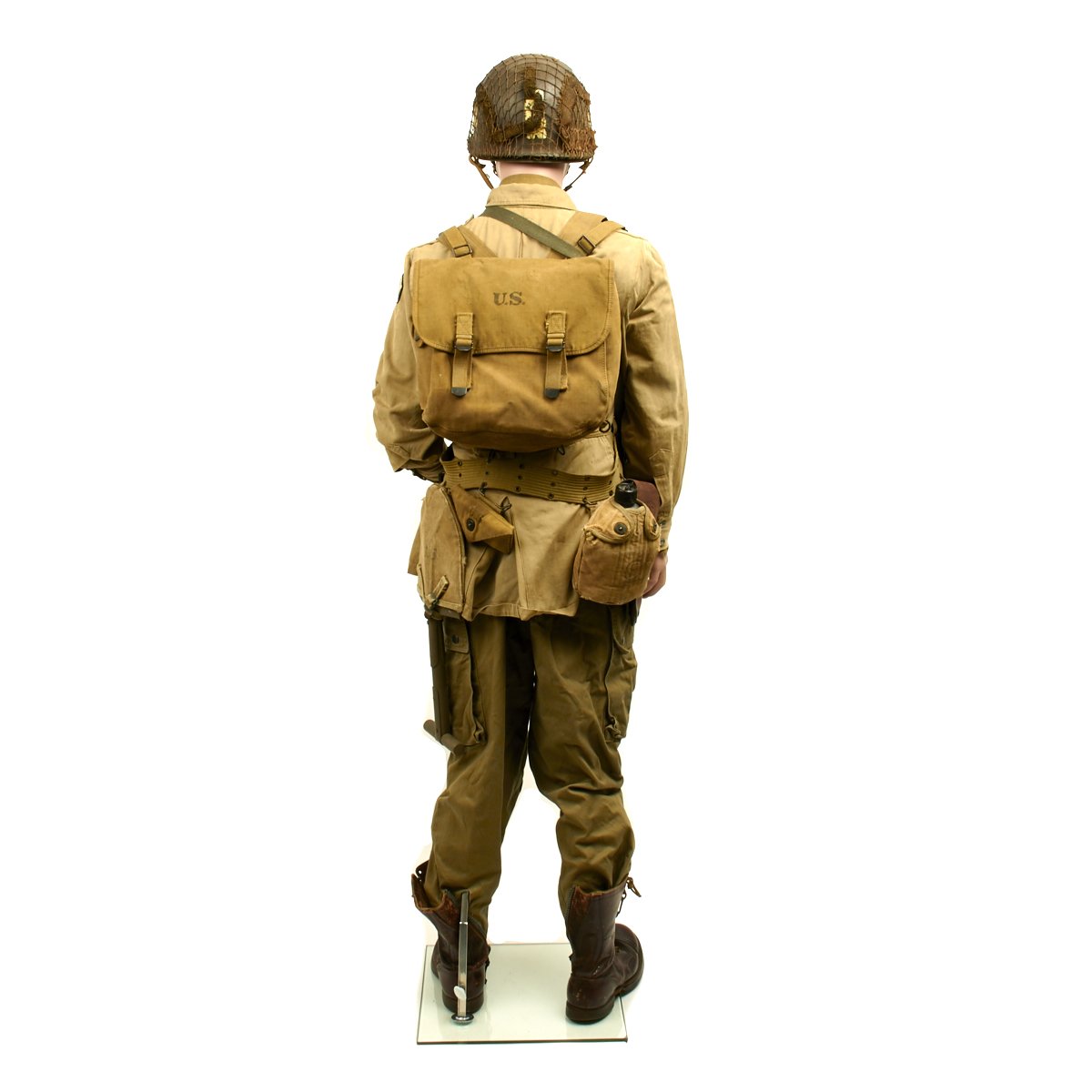 Original U.S. WWII 101st Airborne Division Paratrooper Grouping with Full  Size Mannequin – International Military Antiques